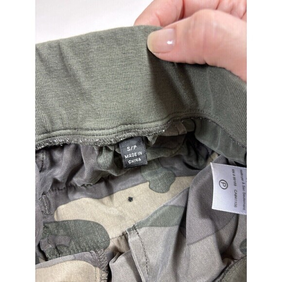 ATM Cargo Joggers Green Camo Small Silk Drawstring Waist Pockets - Picture 11 of 16